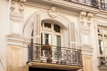 Image showing Exterior of a historical townhouse in Paris