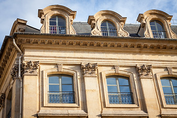 Image showing Exterior of a historical townhouse in Paris