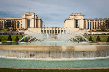 Image showing Architecture and Fountain in Paris france