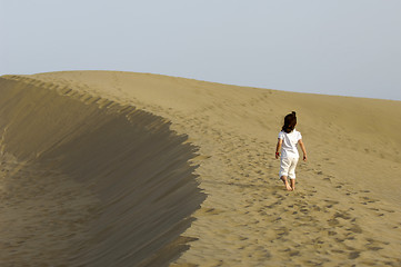 Image showing Child in the desert