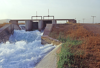 Image showing Water canal