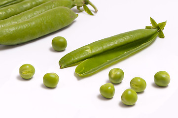 Image showing Green peas and pods