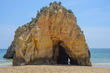 Image showing Rock with cave in the ocean