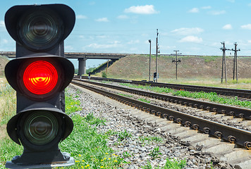 Image showing red semaphore near railroad