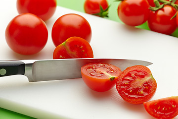 Image showing fresh tomato on cutting board