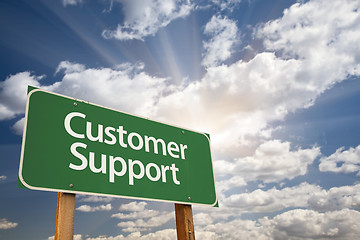 Image showing Customer Support Green Road Sign