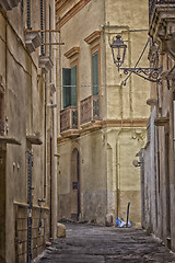 Image showing Old alley  in the old town of Gallipoli (Le)