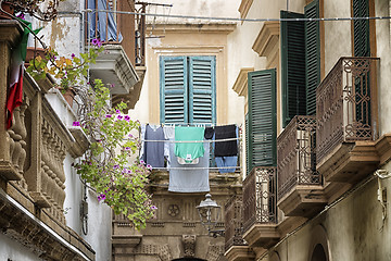 Image showing Hanging clothes in the old town of Gallipoli (Le)