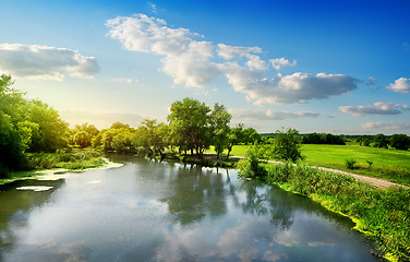 Image showing Footpath by the river