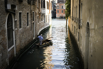 Image showing Man on a boat in Venice