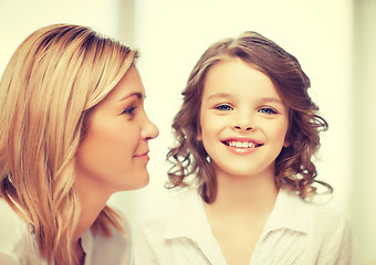 Image showing mother and daughter