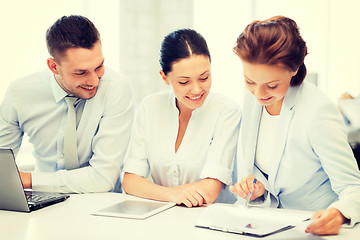 Image showing business team working in office