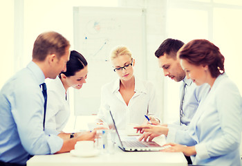 Image showing business team having meeting in office