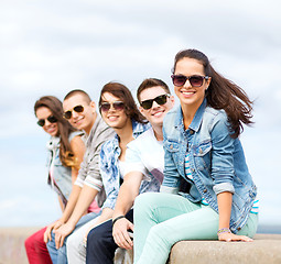 Image showing group of teenagers hanging out