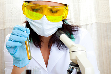 Image showing female scientist