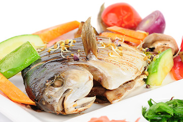 Image showing fried wish with grilled vegetables