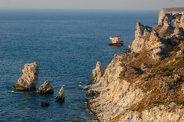 Image showing Coastline of Tarhankut in rays of sunset