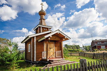 Image showing Small wooden church