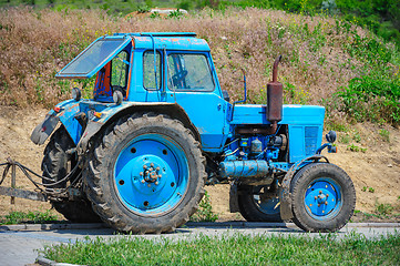 Image showing old tractor