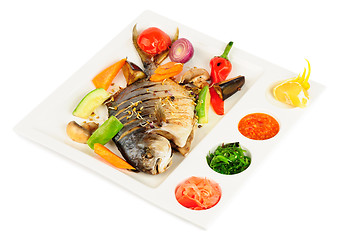 Image showing fried wish with grilled vegetables and sauces