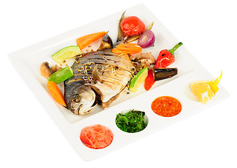 Image showing fried wish with grilled vegetables and sauces