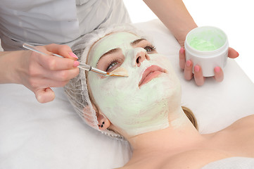 Image showing beauty salon, facial mask applying