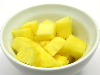 Image showing Pieces of pineapple in a white bowl of chinaware