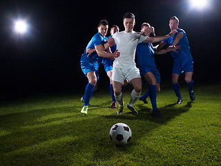 Image showing soccer players duel