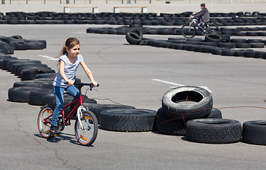 Image showing Go bike racing