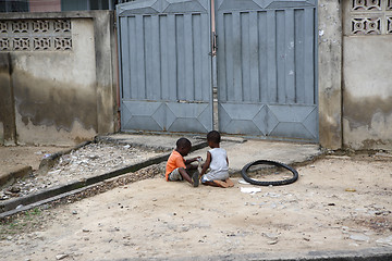Image showing African kids play outside