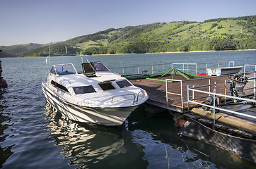 Image showing Speed boat at dock