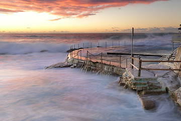 Image showing Large swell att Bronte Beach 