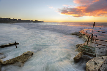 Image showing Bronte Beach at sunrise