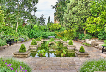 Image showing Idyllic garden with pond