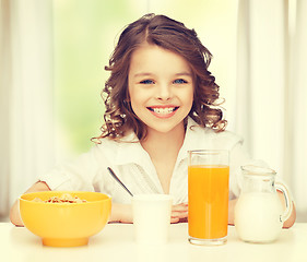 Image showing girl with healthy breakfast