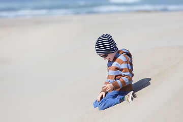 Image showing kid at oregon dunes