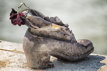 Image showing Rose on shoes on the Danube Bank in Budapest