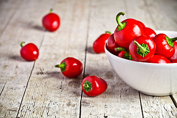 Image showing red hot peppers in bowl 