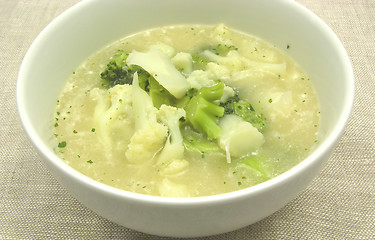 Image showing Soup with cauliflower and broccoli in a bowl of chinaware