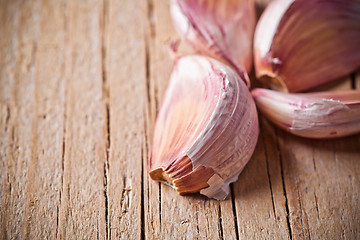 Image showing  cloves of garlic 