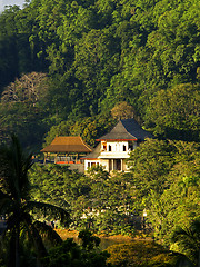 Image showing Temple of the Tooth in Kandy, Sri Lanka