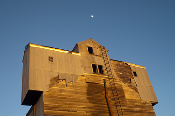 Image showing Night Falls Sunset Unusual Barn Blue Sky Moon Shine