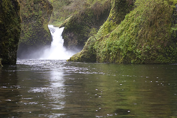 Image showing Punch Bowl Falls Waterfall Columbia River Valley Oregon Northwes