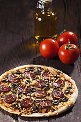 Image showing Tasty salami pizza