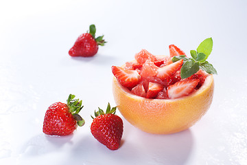 Image showing Fruit salad with strawberry and grapefruit