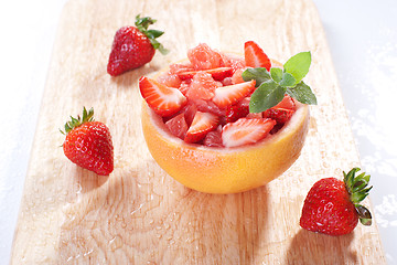 Image showing Fruit salad with strawberry and grapefruit