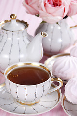 Image showing Tea and roses 
