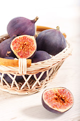 Image showing Fresh figs