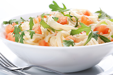 Image showing Pasta with tomato and rucola