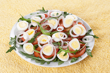 Image showing Healthy salad with eggs